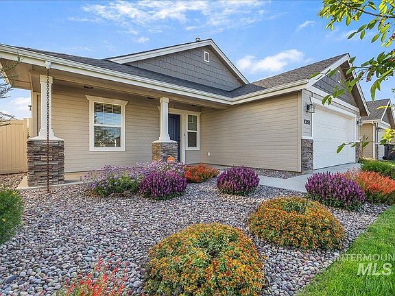 2nd image of 10288 Longtail Dr