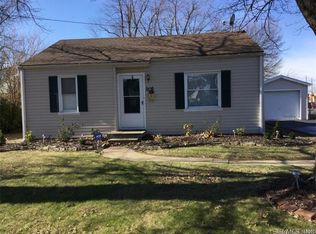 101 Cottage Dr, Collinsville, IL 62234