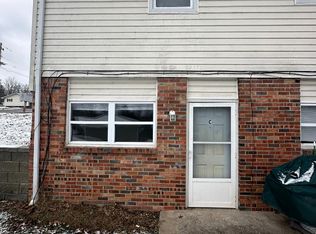 700 Scott Station Rd APT C, Jefferson City, MO 65109