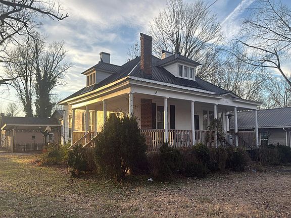 3rd image of 316 E Grundy St