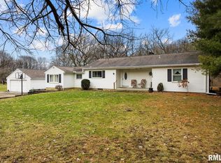 720 E Mossville Rd, Peoria, IL 61615