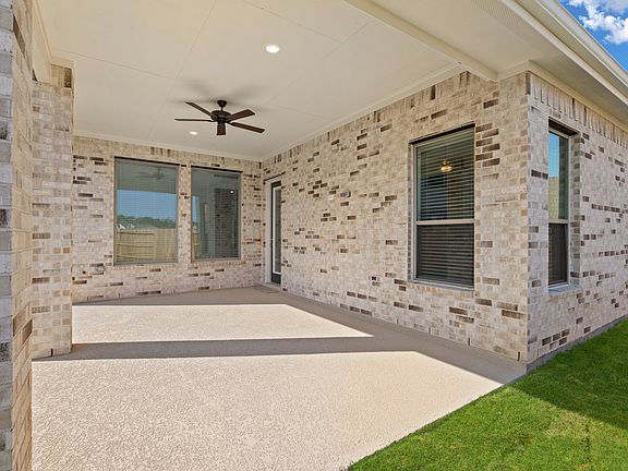 2nd image of 406 Emory Peak Ln