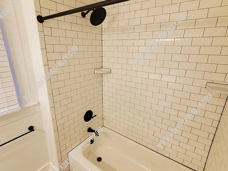 4521 Fairmount Ave — Photo 16