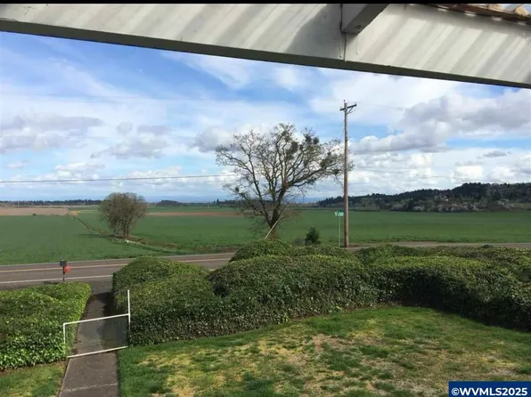 4510 Brush College Rd NW, Salem, OR 97304