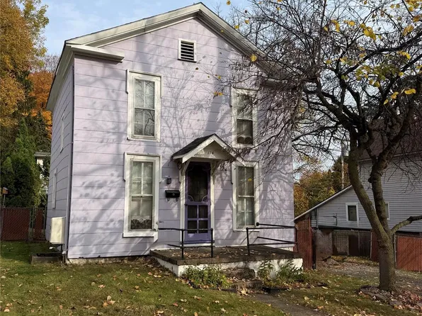 114 Walnut St, Northville, MI 48167