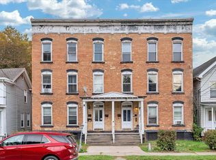 57 1/2 Saratoga Ave Floor 1N, Waterford, NY 12188