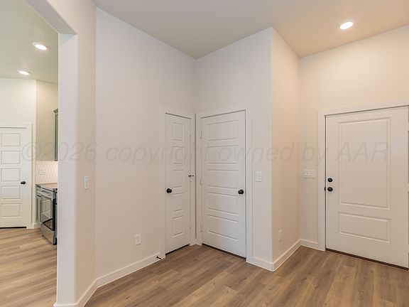 2nd image of 4206 Houlette St