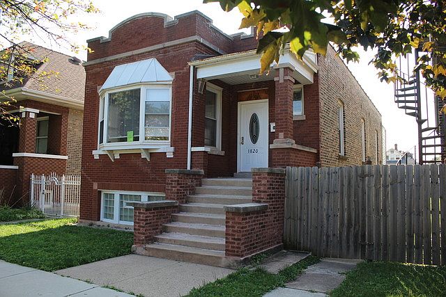 1st image of 1820 S 60th Ct
