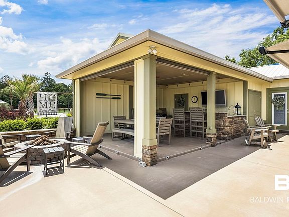 4th image of 496 Portofino Loop
