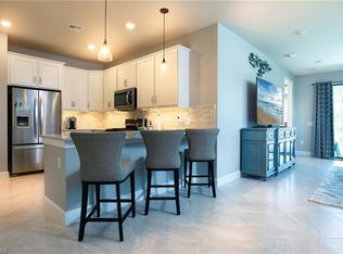 7750 Jacaranda Ln, Naples, FL 34114
