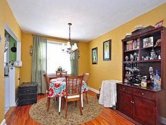 3rd image of 9 Edwards St APT 1F