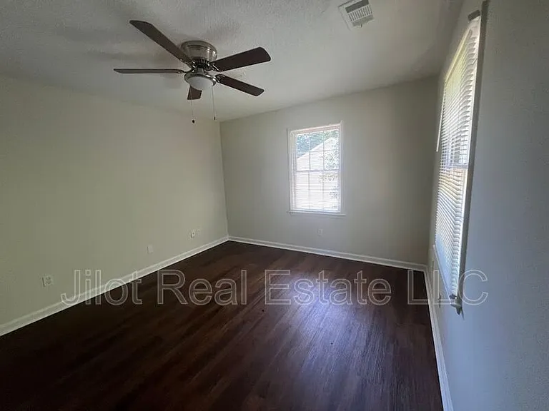4707 Brazil Wood Ct NW — Photo 16
