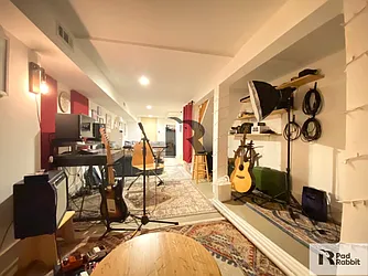 Rented by PadRabbit LLC