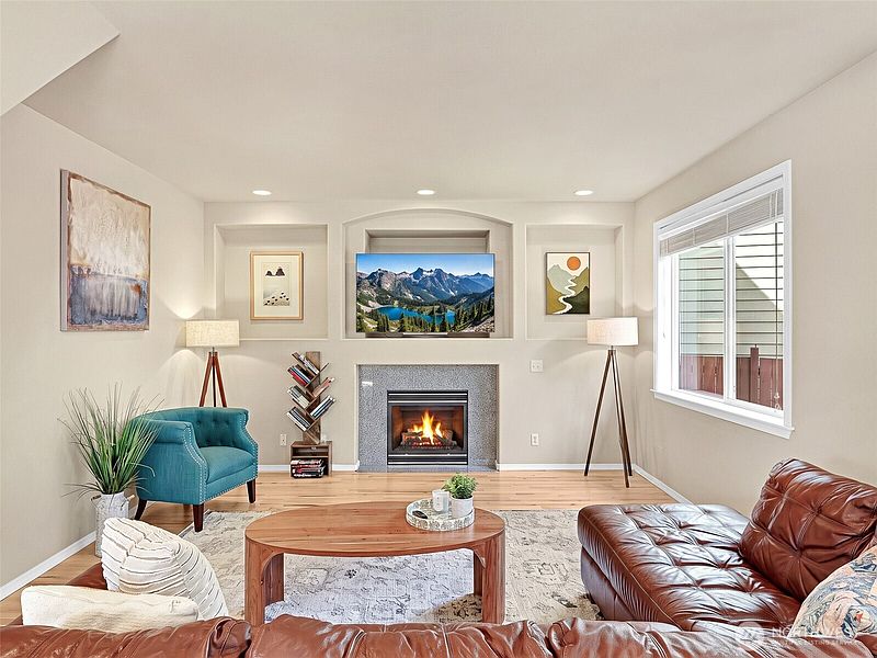 5th image of 2623 145th Street SW