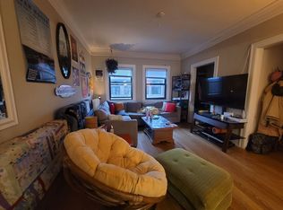 2523-29 E Webster Pl #6, Milwaukee, WI 53211