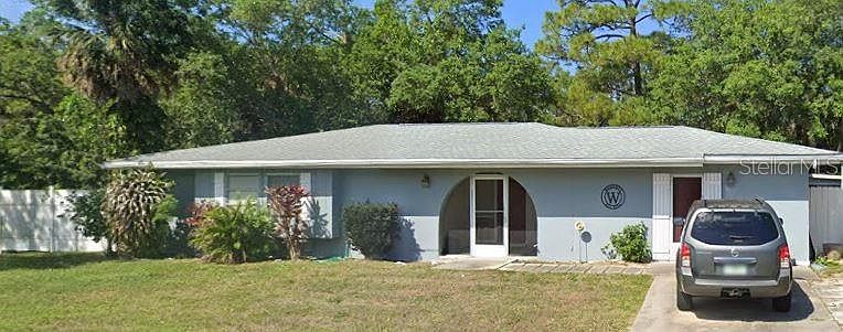 1st image of 2153 Doria St