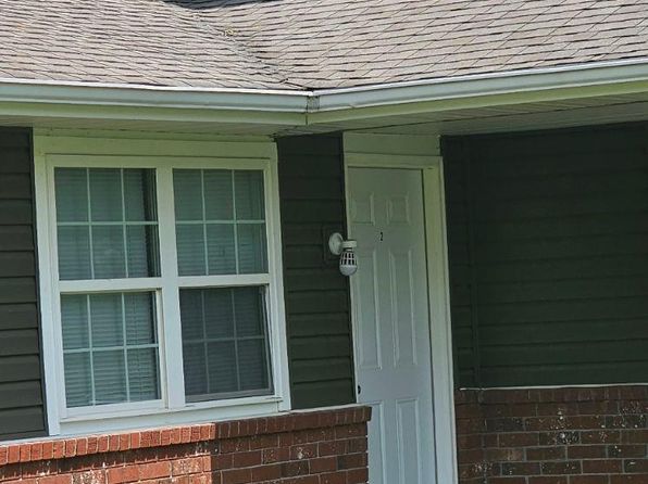 91 Village Dr APT 2