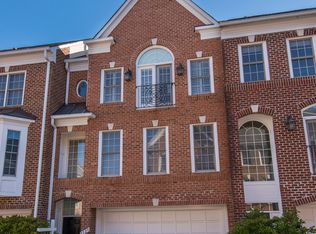 1329 Lawson Ln, Mc Lean, VA 22101