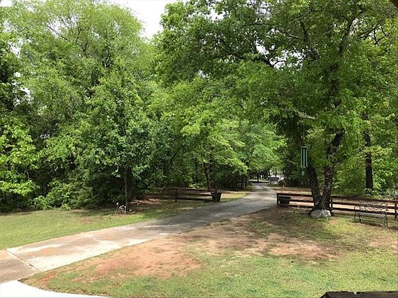 2nd image of 133 Sidney Lanier Dr