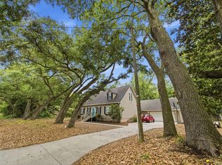 1519 Rifle Range Rd, Mount Pleasant, SC 29464
