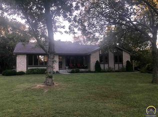 4720 SE Croco Rd, Berryton, KS 66409