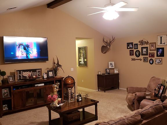 5th image of 922 Tilghman Dr
