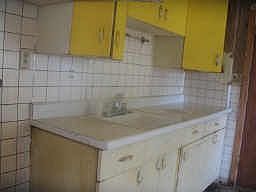 3rd image of 2500 Malvern Trl