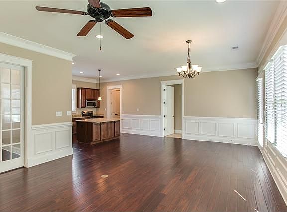 3rd image of 3850 Somers Ln