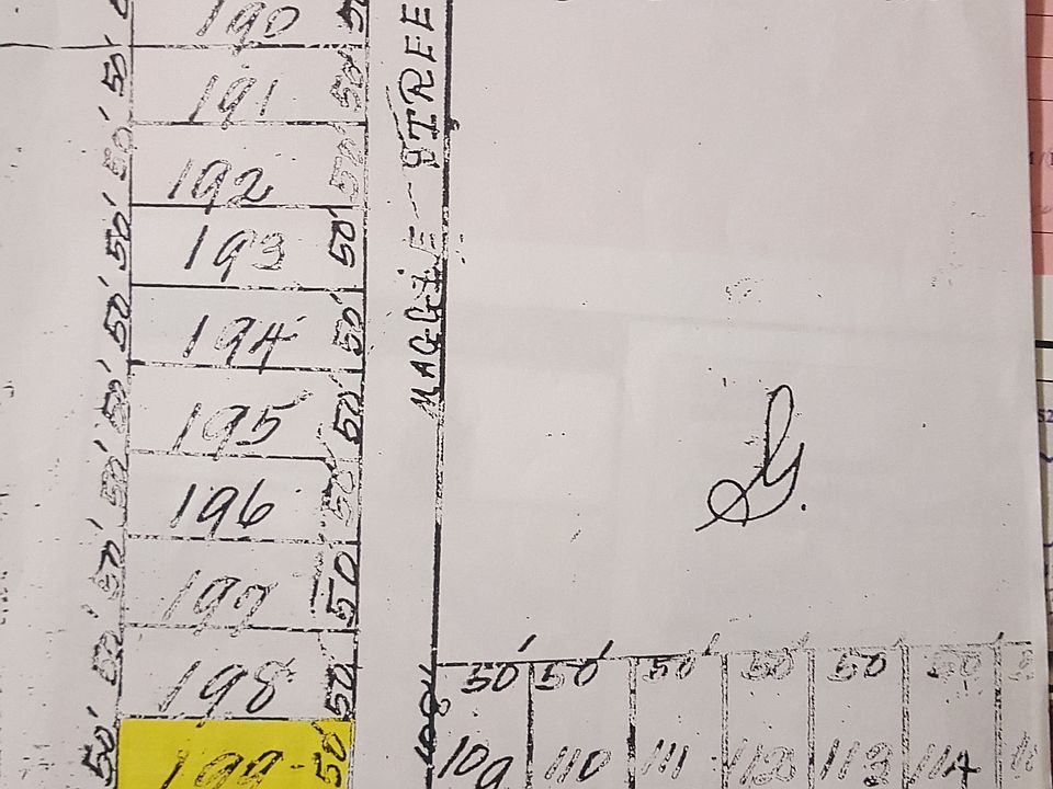2nd image of 140 Maggie St