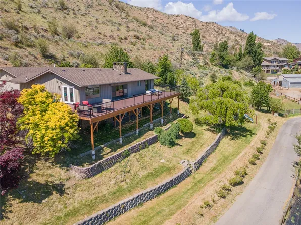 1925 Okanogan Avenue, Wenatchee, WA 98801