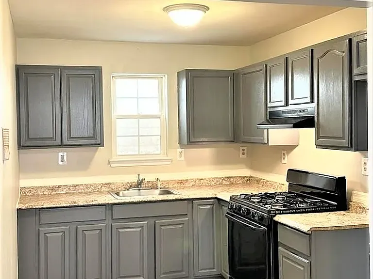 306 S 7th St #6C — Photo 1