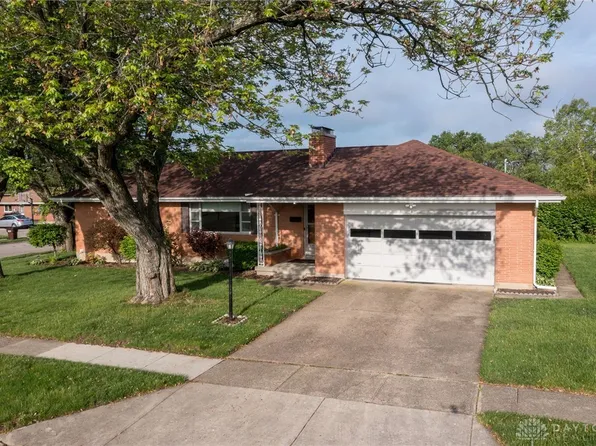 4231 Maricarr Dr, Dayton, OH 45429