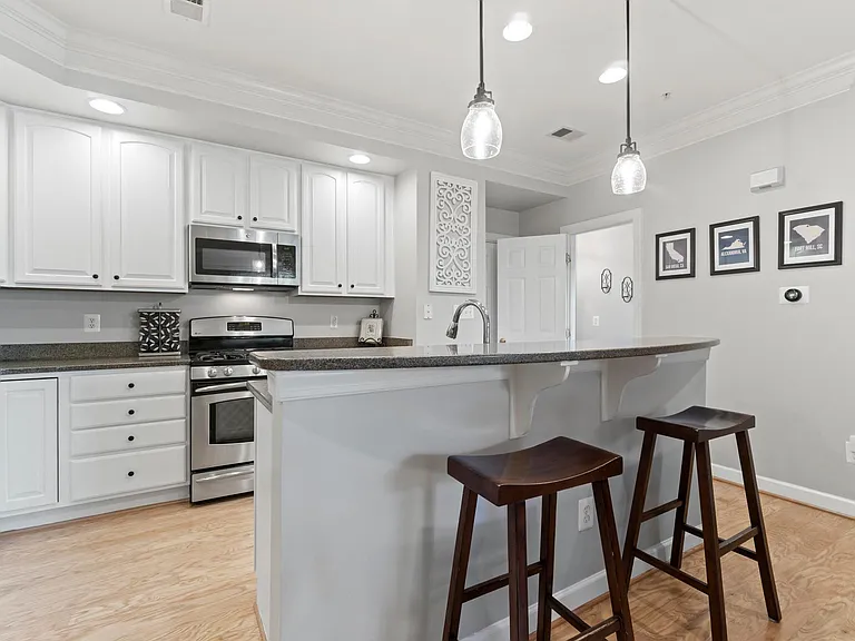 5637 Harrington Falls Ln #J — Photo 18