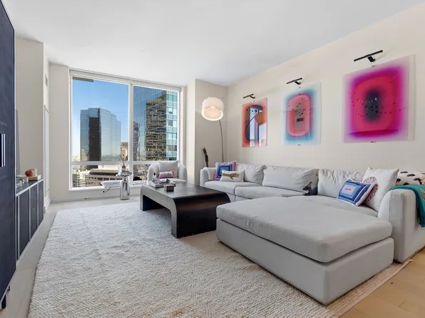 1 Franklin St #3106, Boston, MA 02110