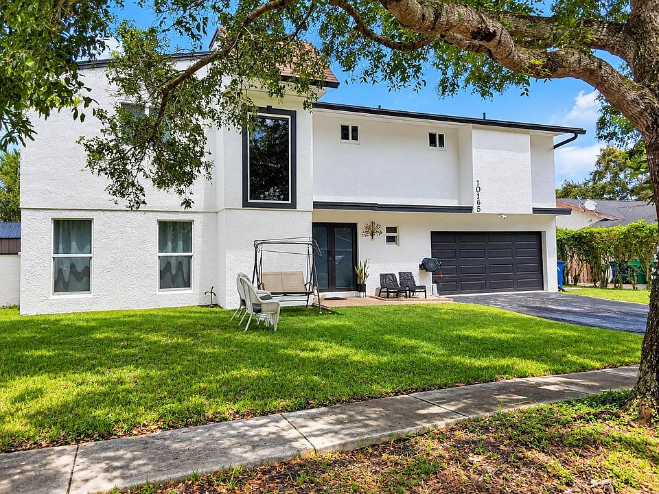 1st image of 10165 SW 53rd Street