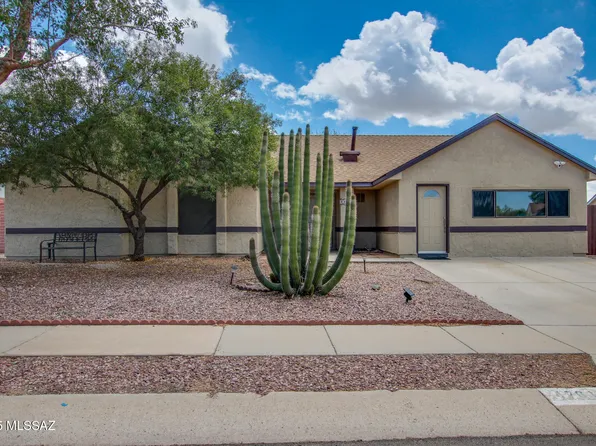 4761 W Waterbuck Dr, Tucson, AZ 85742