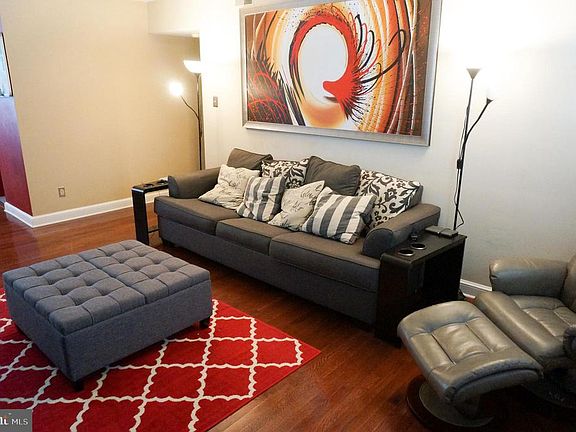 4th image of 2609 Arlington Blvd #56