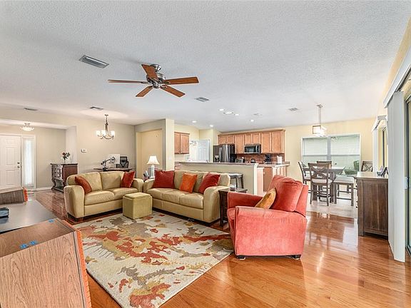 4th image of 9036 SE 120th Loop