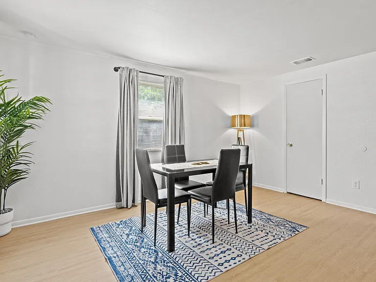 3906 E Powhatan Ave #A — Photo 7