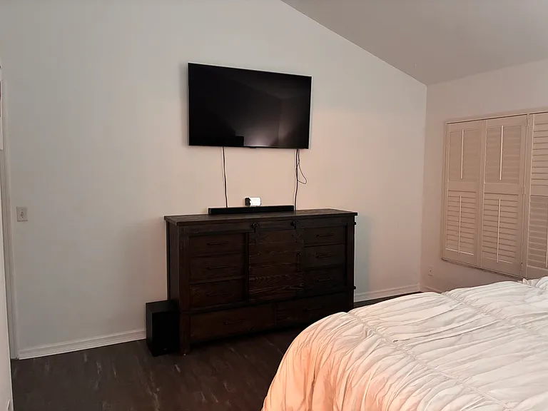 3937 Greenview Pines Ct — Photo 4