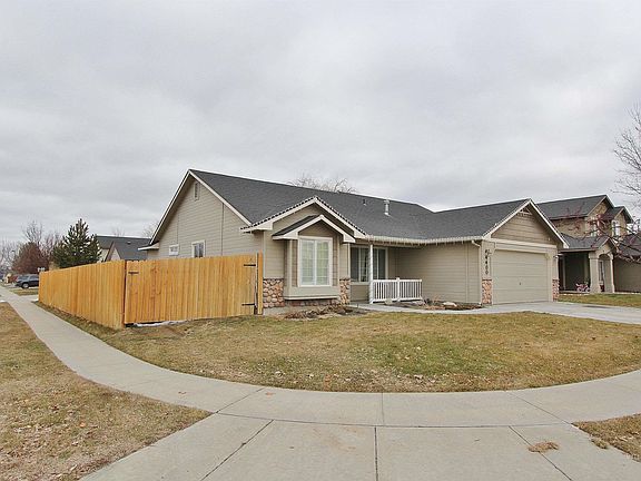 2nd image of 4400 E Salmon Riv