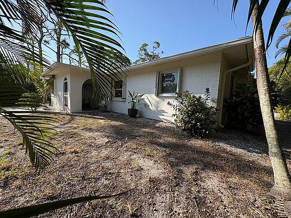 5th image of 3628 Tropical Point Dr