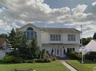 2598 Arleigh Rd, East Meadow, NY 11554