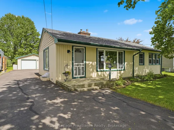 143 Avondale Rd, Belleville, ON K8P 4G4