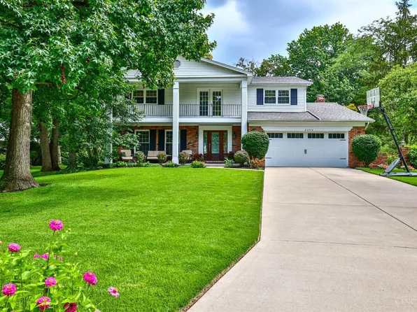 8392 Shadowpoint Ct, Cincinnati, OH 45242