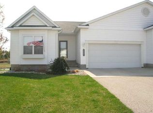 2529 E Turning Leaf Way, Fruitport, MI