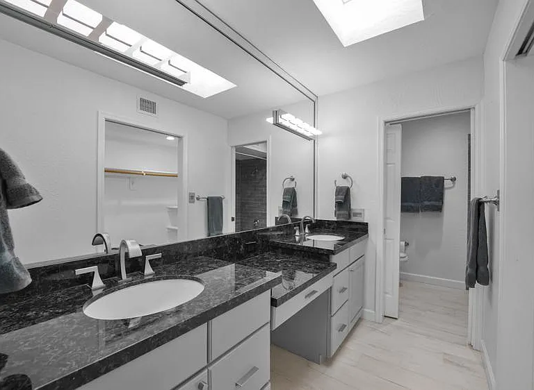 6349 N 78th St #89 — Photo 12