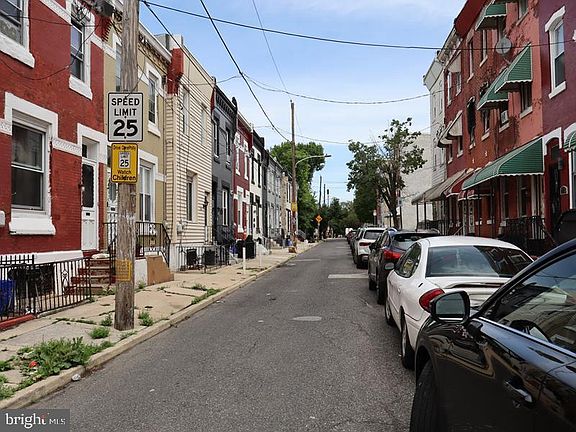 5th image of 2113 N Woodstock St