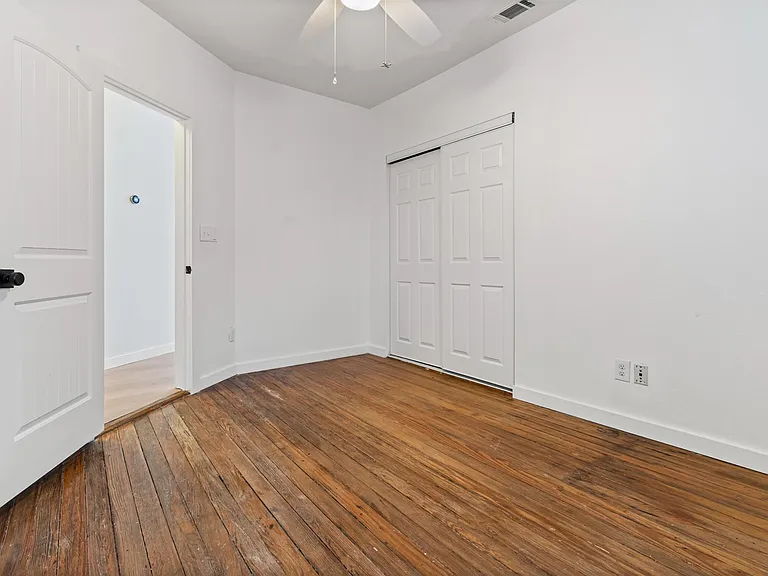 84 Waller St — Photo 11