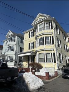 75 Nash Rd, New Bedford, MA, 02746